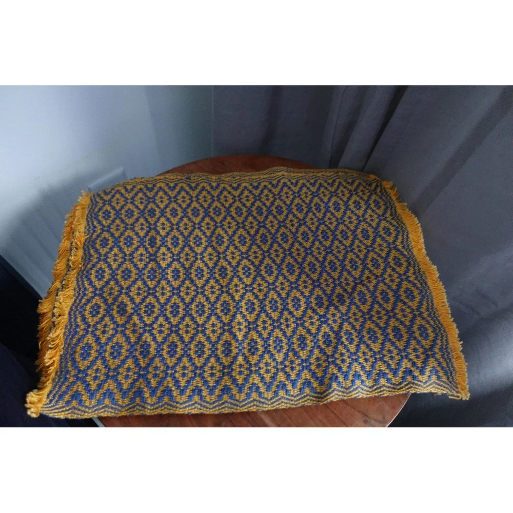 Set of 7- Royal blue and yellow‎ cotton placemats